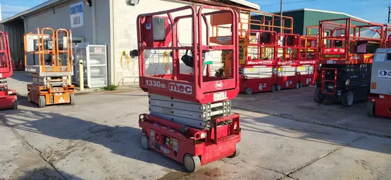 2018 MEC 1330SE Scissor Lift