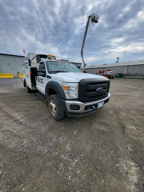 2015 Ford F550REGXLG4WD