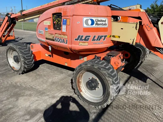 2017 JLG 600AJ Articulating Boom Lift