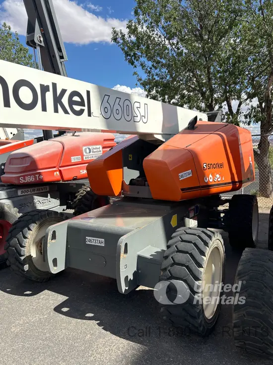 2020 Snorkel 660SJ Boom Lift