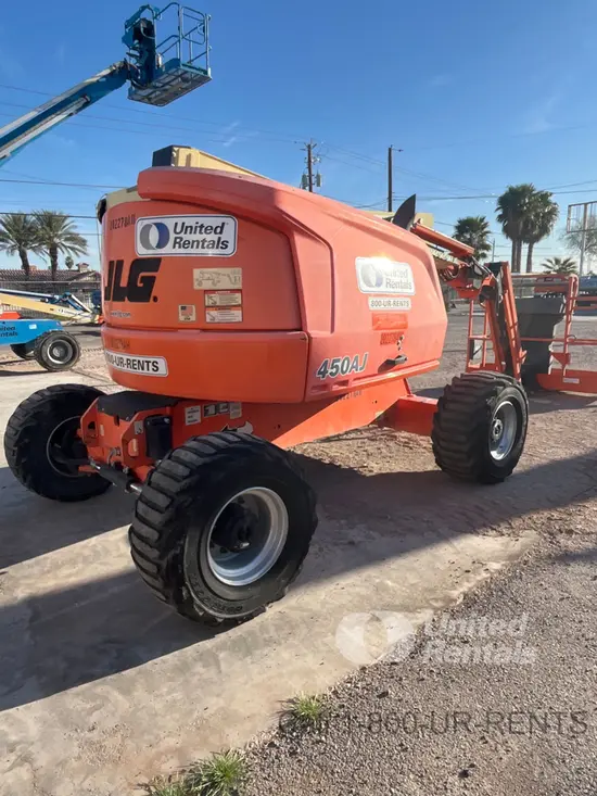 2018 JLG 450AJ Articulating Boom Lift