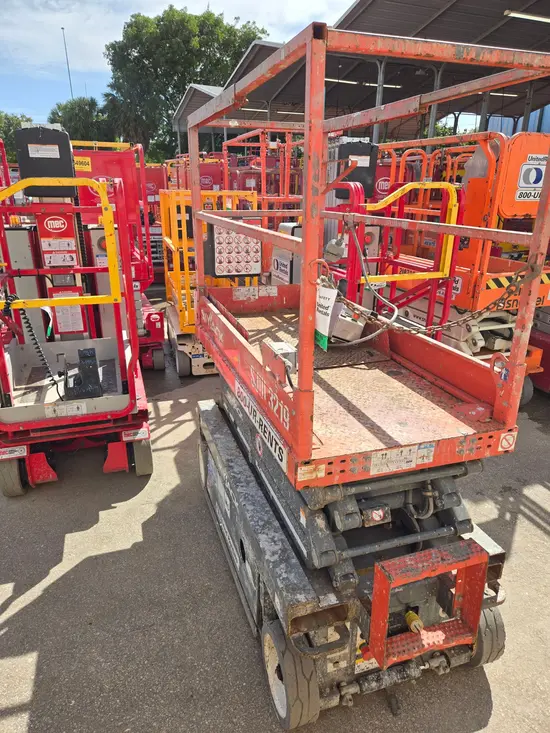 2018 Skyjack SJIII3219 Scissor Lift