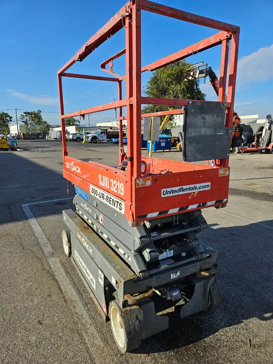 2018 Skyjack SJIII3219 Scissor Lift