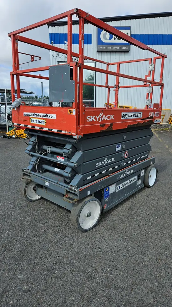 2018 Skyjack SJIII4632 Scissor Lift
