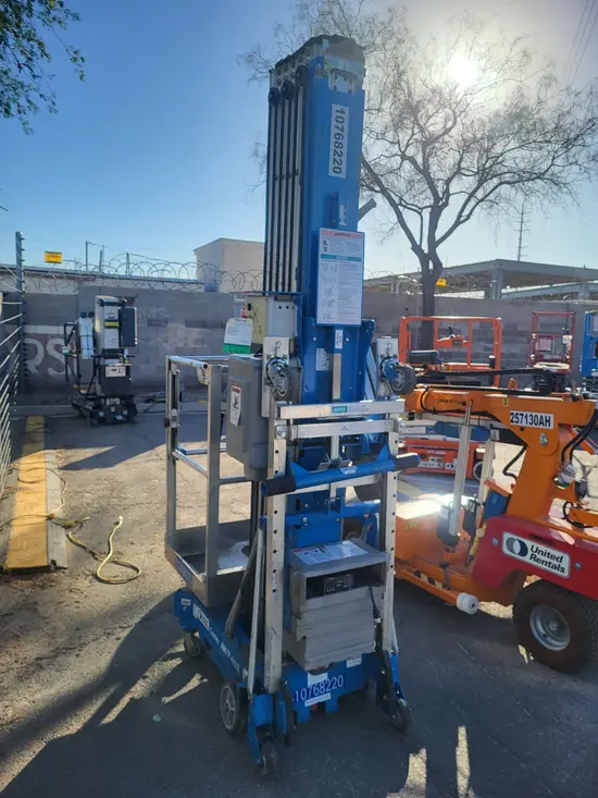 2018 Genie AWP-40SDC Pusharound Lift