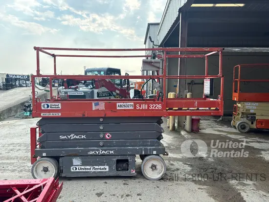 2017 Skyjack SJIII3226 Scissor Lift