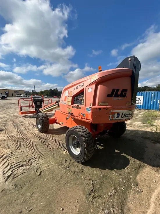 2016 JLG 400S Boom Lift