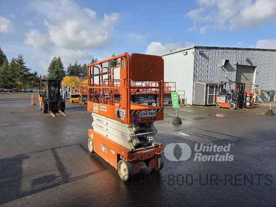 2019 Snorkel S3226E Scissor Lift