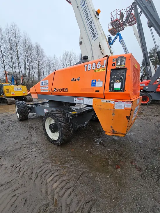 2015 Snorkel TB86J Boom Lift