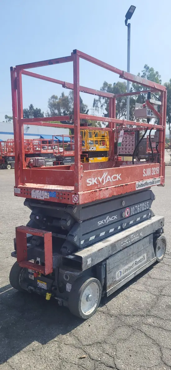 2018 Skyjack SJIII3219 Scissor Lift