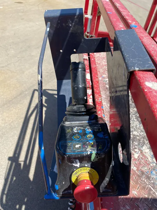 2019 MEC 1930SE Scissor Lift
