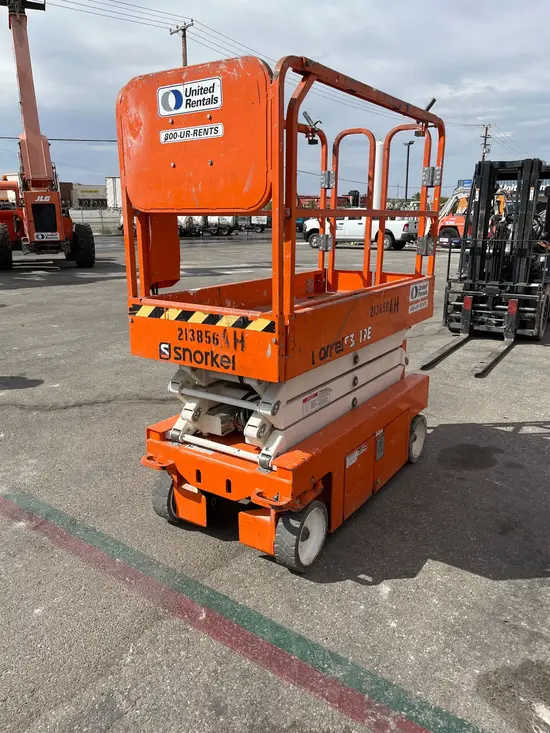 2018 Snorkel S3219E Scissor Lift