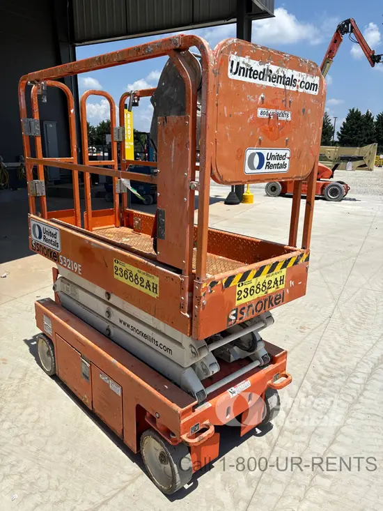 2019 Snorkel S3219E Scissor Lift