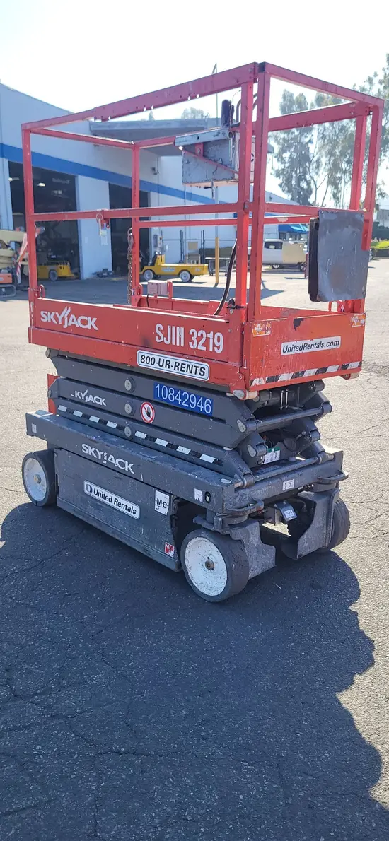 2018 Skyjack SJIII3219 Scissor Lift