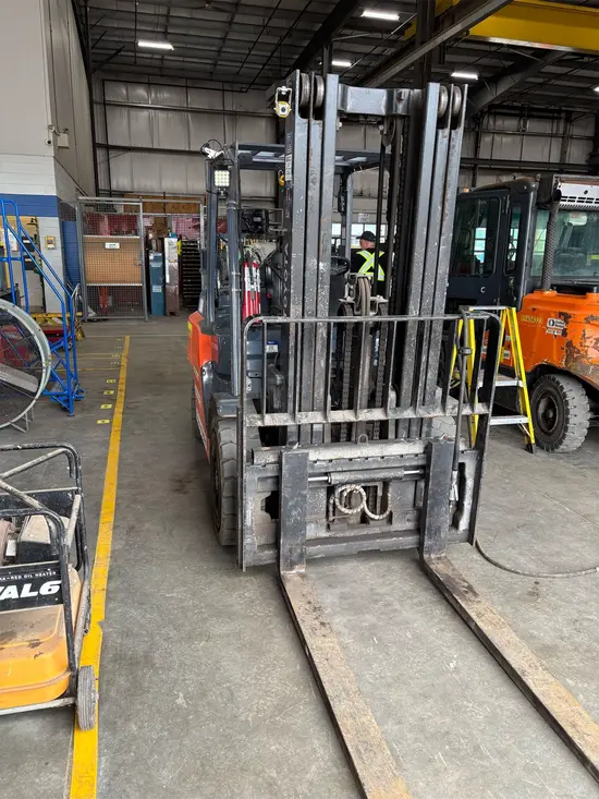 2018 Toyota 8FG35U Warehouse Forklift