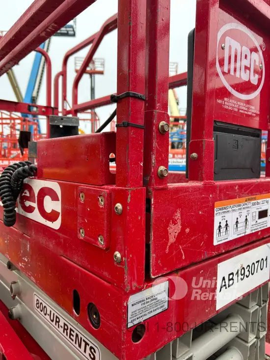 2018 MEC 1930SE Scissor Lift