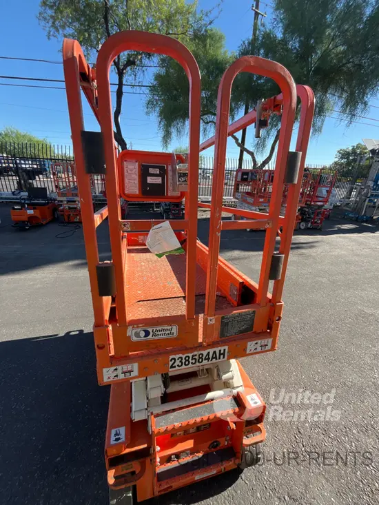 2019 Snorkel S3219E Scissor Lift