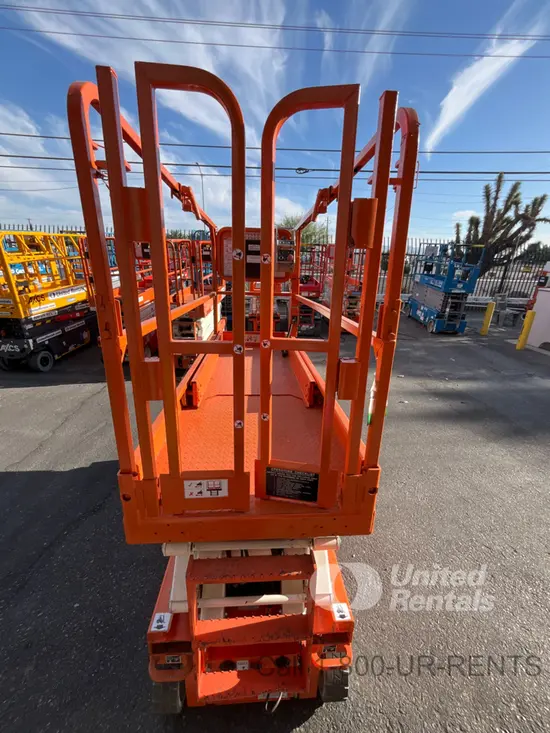 2020 Snorkel S3226E Scissor Lift