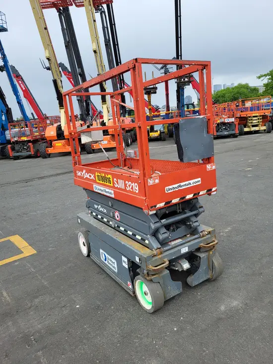 2018 Skyjack SJIII3219 Scissor Lift
