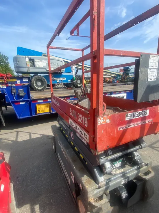 2017 Skyjack SJIII3219 Scissor Lift