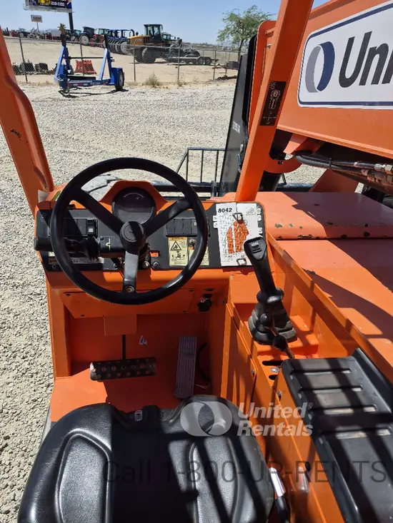 2019 SKYTRAK 8042 Forklift