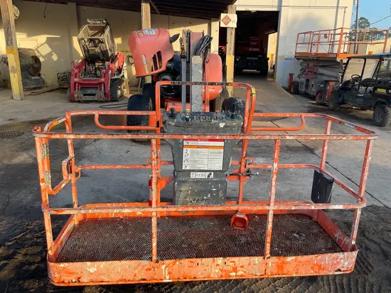 2017 JLG 600AJ Articulating Boom Lift