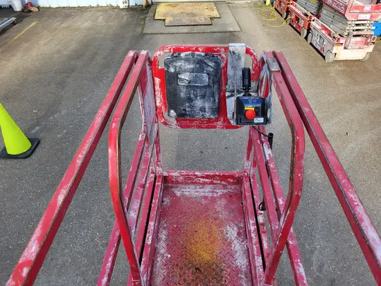 2019 MEC 1330SE Scissor Lift