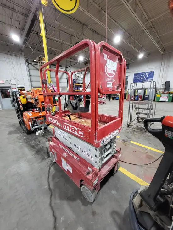 2018 MEC 1330SE Scissor Lift