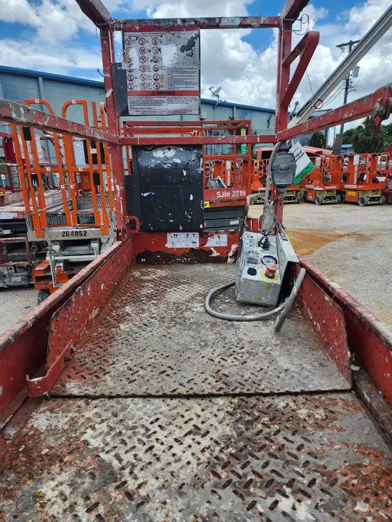 2016 Skyjack SJIII3219 Scissor Lift