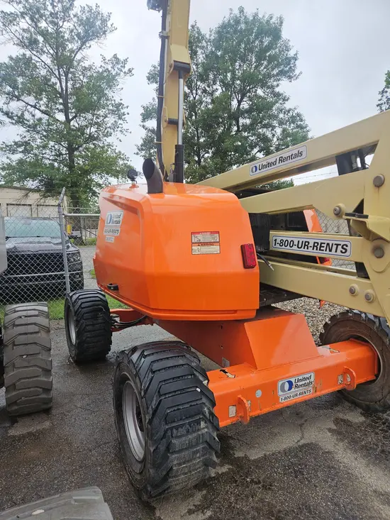 2017 JLG 450AJ Articulating Boom Lift