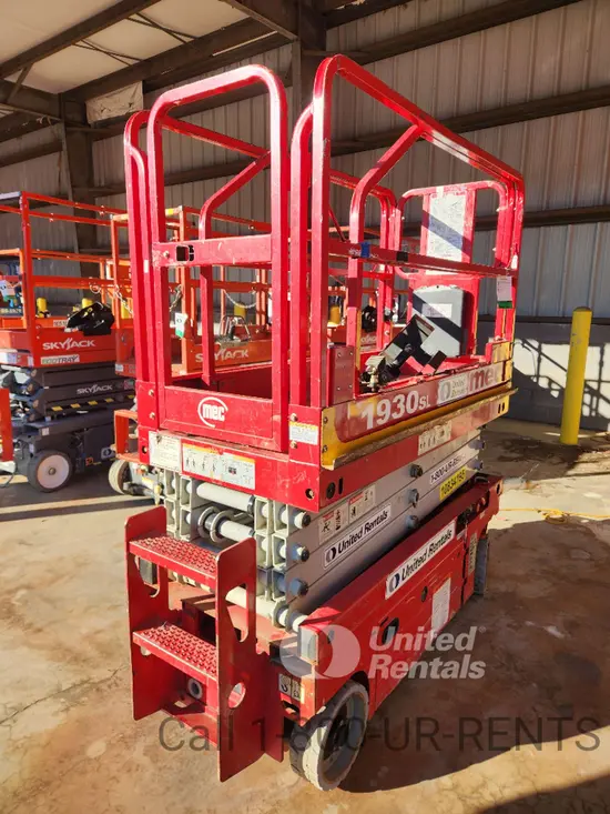 2018 MEC 1930SE Scissor Lift