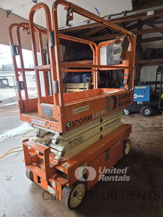 2019 Snorkel S3219E Scissor Lift