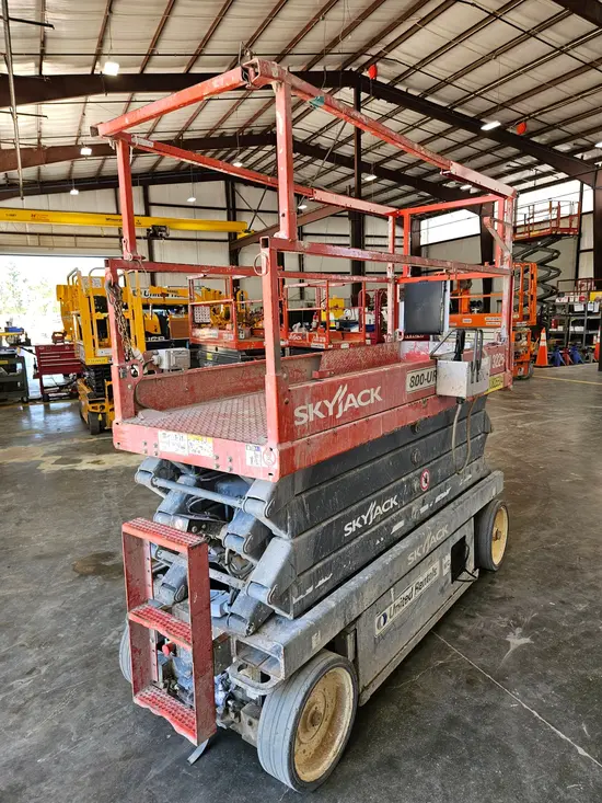 2018 Skyjack SJIII3226 Scissor Lift