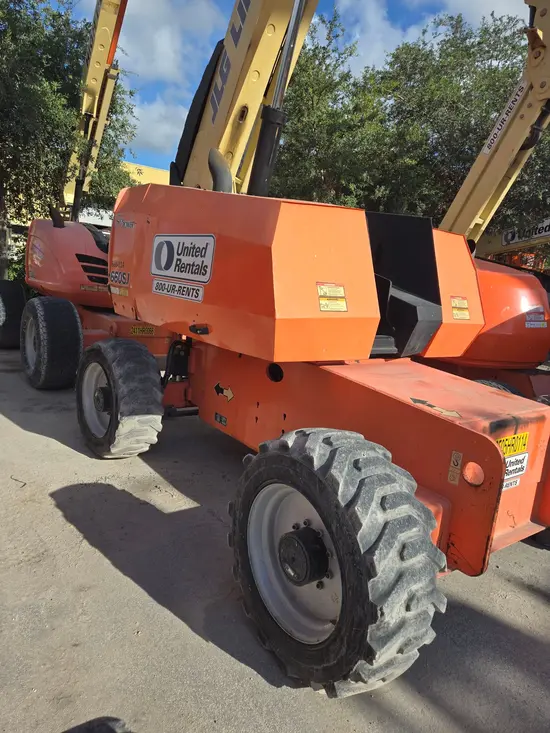 2017 JLG 660SJ Boom Lift