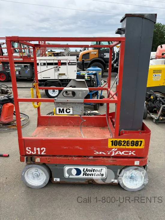 2017 Skyjack SJ12 Self-Propelled One-Person Lift