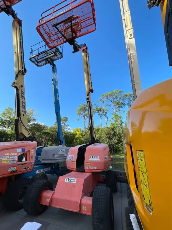 2018 JLG 460SJ Boom Lift