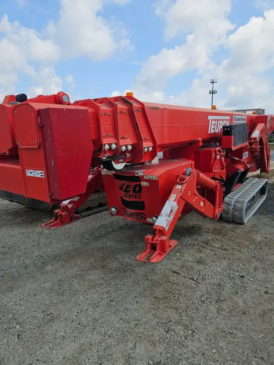 2014 TEUPEN TL123AX Boom Lift
