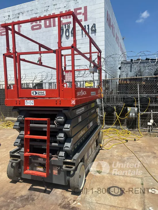 2017 Skyjack SJIII4740 Scissor Lift
