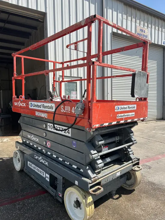 2017 Skyjack SJIII4632 Scissor Lift