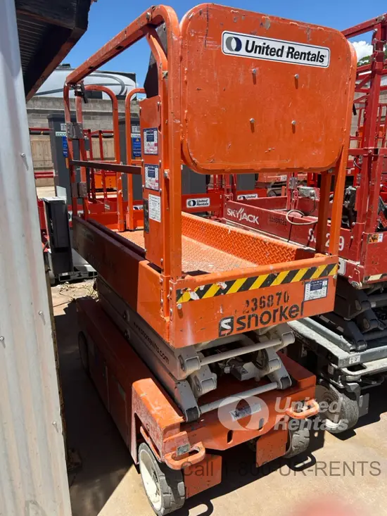 2019 Snorkel S3219E Scissor Lift