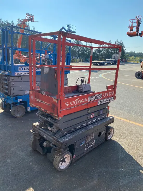 2017 Skyjack SJIII3219 Scissor Lift