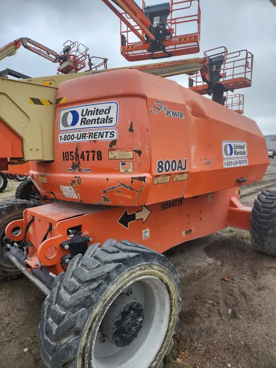 2017 JLG 800AJ Articulating Boom Lift