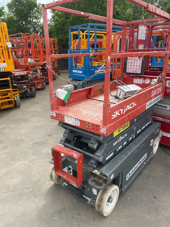 2018 Skyjack SJIII3219 Scissor Lift