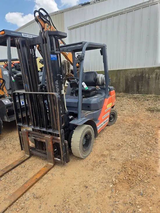 2023 Toyota 50-8FGU25 LP Warehouse Forklift