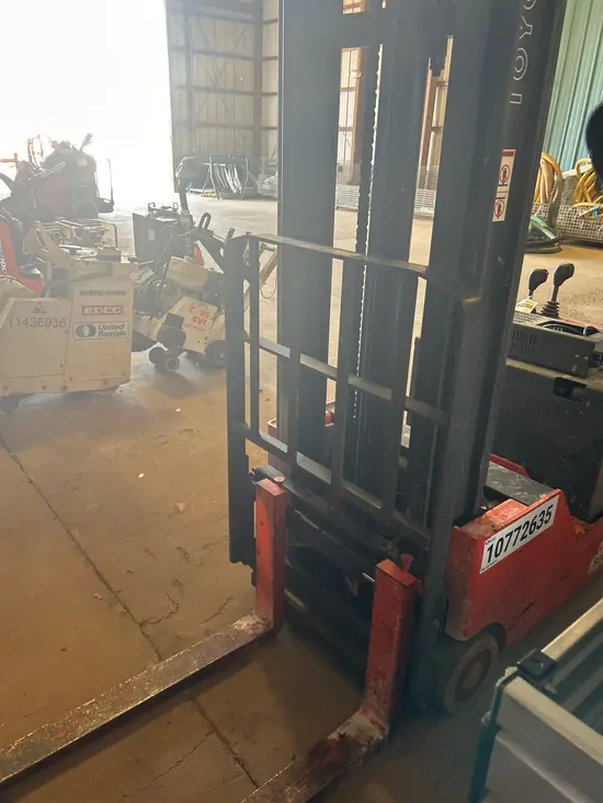 2018 Toyota 6BWC20 Warehouse Forklift
