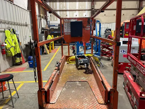 2017 JLG 1932R Scissor Lift