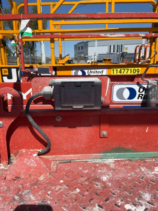 2017 Skyjack SJIII3226 Scissor Lift