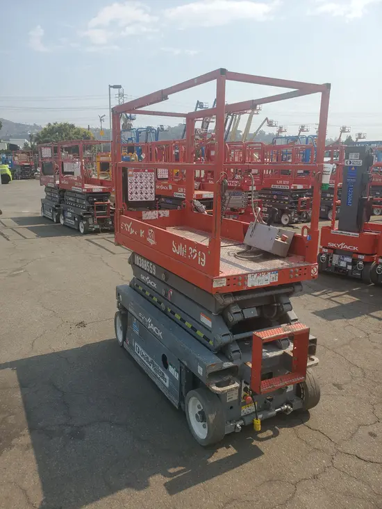 2015 Skyjack SJIII3219 Scissor Lift