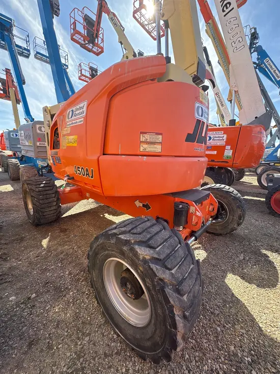 2016 JLG 450AJ Articulating Boom Lift