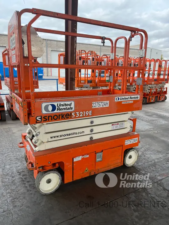 2019 Snorkel S3219E Scissor Lift